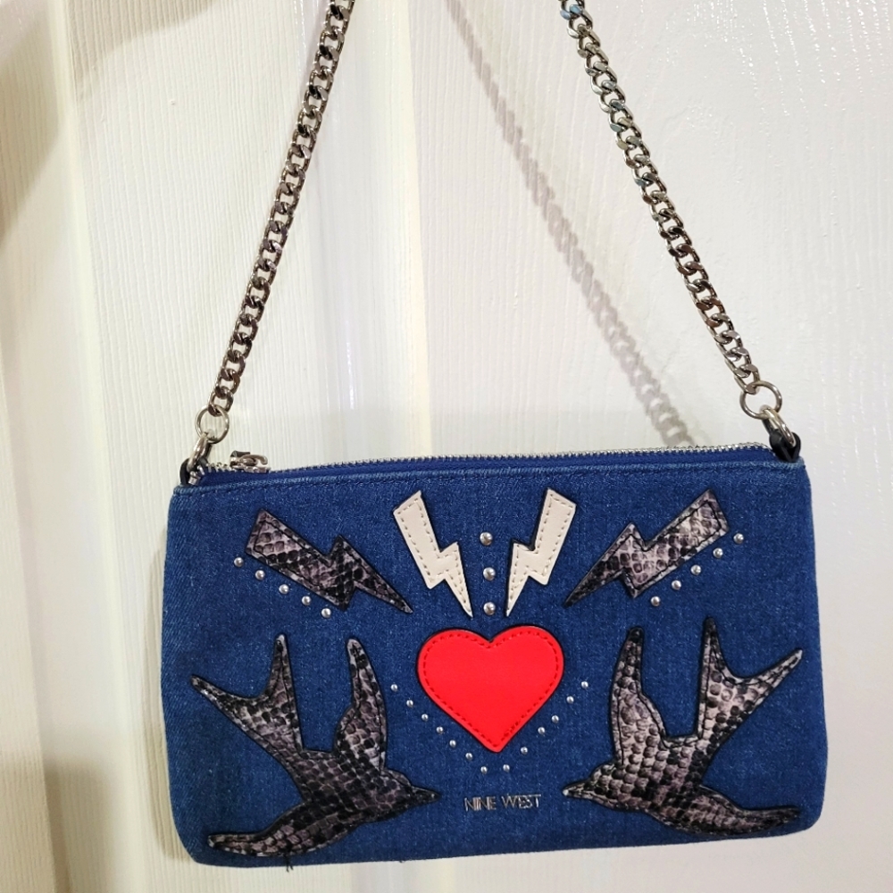 Nine West chain bag on the shoulder